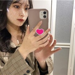 MAI553582991367's profile picture. エ〇チな世界へようこそ　誘惑の瞬間をたくさん捉えてます　エ〇チな時間を共有したいです　フォローして一緒にスリルを味わおう　#大人の魅力 #誘惑　連絡こちら☞　https://t.co/Cx4yCIoXNH