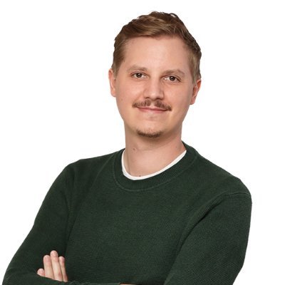 Social Psychologist with an affinity for all things data science. Working on smartphone data collection infrastructures and donated WhatsApp data at @gesis_org