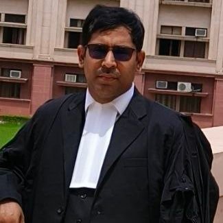निःशब्दता परिणाम नहीं प्रक्रिया है, सन्नाटों के गर्भ से ही समाधान का जन्म होता है, ये हमारी बेचैनी के नहीं, चैन के निर्माता होते हैं