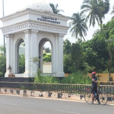 NAwsindia's profile picture. 