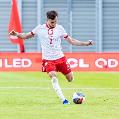 🇵🇱 U21
🥉🏆 Jagiellonia Białystok
Left/Central Defender
INSTAGRAM: czaropolak