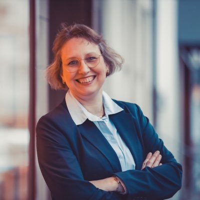 Theologin & Teeologin aus dem Sauerland