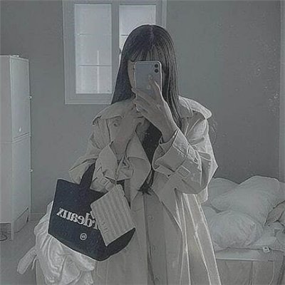 漫画の編集とかに携わりたいと思ってる女子高生です。ひきこもりだけどそういうのは好き。ちゃんと会える人は当日の服装の写真お願いします!写真要求する人は無視しますおデブだけどおっぱいには自信あり/積極的にきてくれる方・鍵垢NG・20歳▶https://t.co/h5fQK8BHgV