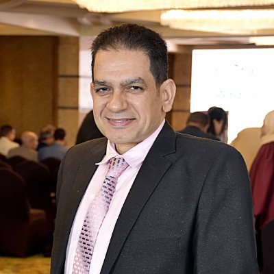 صحفي
عضو نقابة الصحفيين المصرية