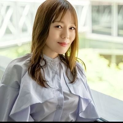 美容家/Ms. ETHICALINK Japan
2025東京大会グランプリ👑/サクラ出版女神の誕生日シリーズ著者/エステサロンForever Crystalオーナー/メディカルアロマ歴12年!ワクワクした人生送りたい人はフォローしてね^ ^