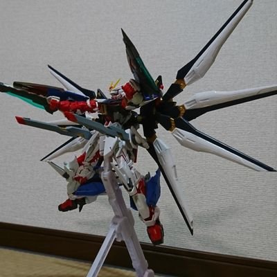 7bmPFCrNyU0IRWX's profile picture. 目が勝手に落ちてくる奇病になっている者（汗)、KIL1です。クスリ副作用で寝れない時が多々ある為、配信を見ながら何かやっているのが今のところの副作用対策です。ガンプラとかも作っているので時々載せてます。あと、最近では奇病の治療にMHワイルズをしていてそれが遅延に繋がってます。