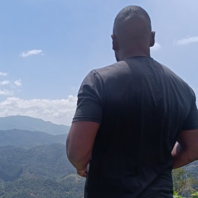 Sou Apenas um Rapaz Latino Americano.
º Administrador | Irritador de Pessoas
º Não me leve a sério pls.
º Anti horarios são bem-vindos neste perfil.