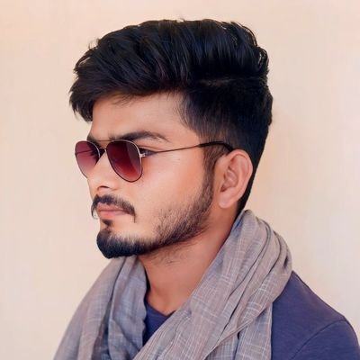 चलते रहेंगे पथ पर,
चलने में माहिर बन जाएँगे ।
या तो मंजिल मिल जायेगी,
या अच्छे मुसाफ़िर बन जाएँगे।
