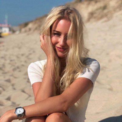 GoldenIvoryLace's profile picture. Success is not in what you have, but how you do things.