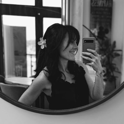 Blandinejny's profile picture. 