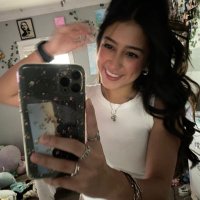 kaya :) (@kayaornelas) 's Twitter Profile