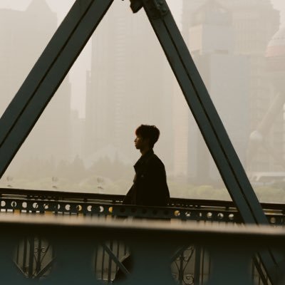0755新人情侣，。174/72-160/105，男生s女生高颜值m，卡颜。想认识同为新人的情侣/单女/女m～单男勿扰哈