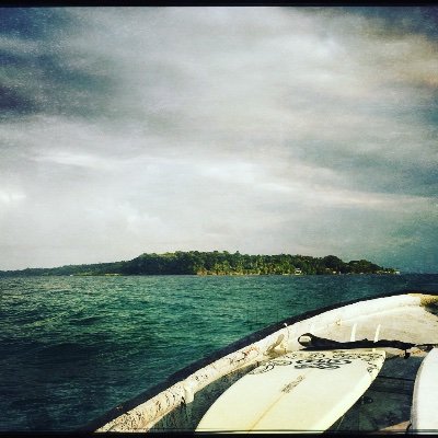 Comedy Writer from the cornfields of KS. Coverfly RED LIST X 3 | LaunchPad Top 50 | CineStory Finals | PAGE Semis X 2 | Final Draft Semis | EMT | Surfing addict