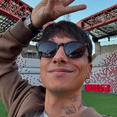 siamo una testimonianza dell'esistenza • she / her || fan account