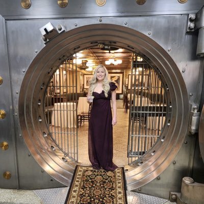 kiloalphab's profile picture. 🙏🏻✨ •Recruiter •