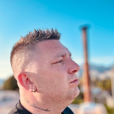 AdeDando's profile picture. proud husband and daddy. run some businesses and try not to screw life up too much!