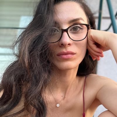ૐ Yin yoga / meditation teacher
🎙 podcast: pardongodard
📧pardongodard@gmail.com
https://t.co/A16VoSKpCG