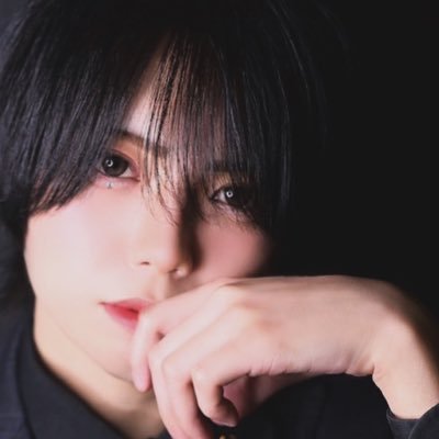 凜 (@lxyz_z0) / X