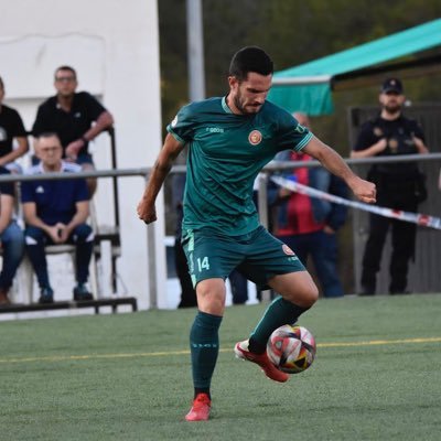 @jovesanvicente ⚽️Ex Valencia • Murcia • @AlbaceteBPSAD • @CDlealtad •@yugoUDS • @atleticoibanes •@sdportmany