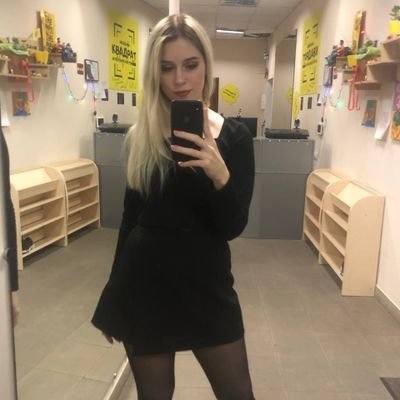 AvidSox43665's profile picture. DM for custom drawings