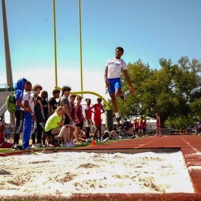 Vandebilt Catholic High School | c/o 2025 |3.1gpa| 21 ACT| Track | Track pr - LJ: 22-10.5| NCSA profile: Kameron Whitrack| email:Kameronwhitrack@gmail.com