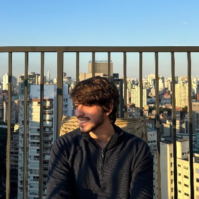 I design and develop websites and products!
Available for work right now!