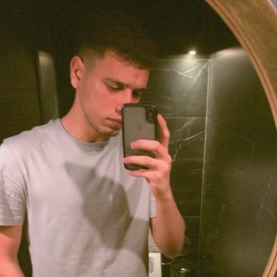 shoaib2267's profile picture. communication engineer 👨💻
