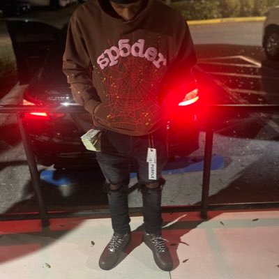 PoohGuwop's profile picture. 