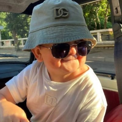 DripStakazos's profile picture. De boca como el 95% del mundo. Cuando me aburro tiro fijas y factos.