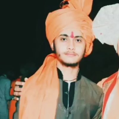 क्षत्रिय
follow $ follow back 🔙💯
जिला मिडिया प्रभारी - अ.भा.क्षत्रिय महासभा, करणी सेना