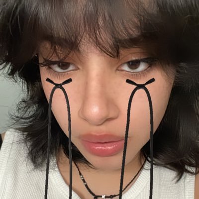 ✰ scary thoughts & self deprecation ✰ she/they 🇸🇻🇵🇸