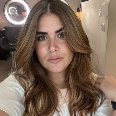 Nordestina, Recifense, Apaixonada, Muito BEM Casada.🇧🇷🇰🇷 Twitter Novo