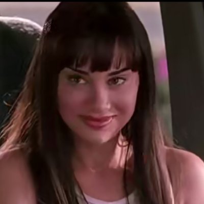 Lunaaaaa12138's profile picture. 