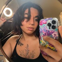 V 🖤 (@arkangeljoy) 's Twitter Profile