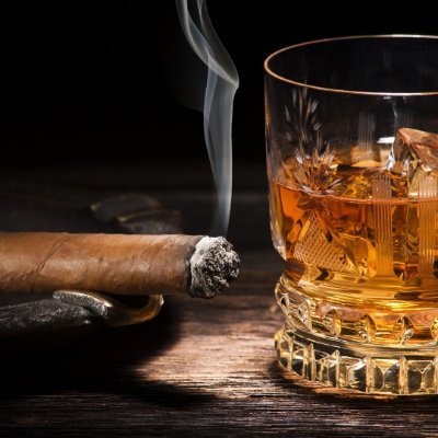 bulzking's profile picture. 𝐌𝐂𝐌𝐗𝐂𝐕 : 김태형 ｡ A graceful man, arise on Daegu and have a deep voice that can make you fall for him. Come to him, you’ll be the fortuitous one.