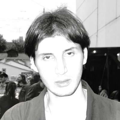 vwv8vwv's profile picture. 