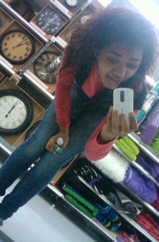 #Team' fuqk ya feelings bitch' #Team mixed' #Team SINGLE' #Team follow me & I follow baqk' #Team Blahh.'*