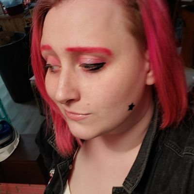 gecko_stevie's profile picture. Bi🦎Art Hoe🦎 Streaming soon! 🦎 Let me draw your nudes!!🦎Commission open!🦎
https://t.co/CF0vpkX5Jc🦎
https://t.co/ZFtyD6xiU5🦎