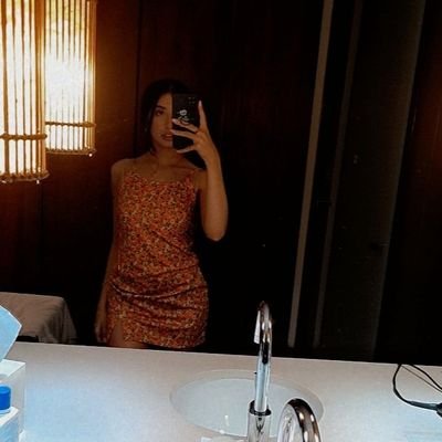 _Mishyym's profile picture. I die for memes