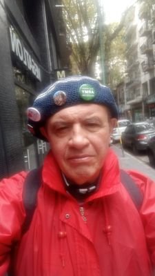 encargado de edificio, zona Recoleta. Divorciado. Open Mind. Busco amistad y el tiempo dirá si llegamos a otra cosa. No me sigas para venderme crypto o bitcoin