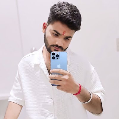 Shailes01885506's profile picture. 