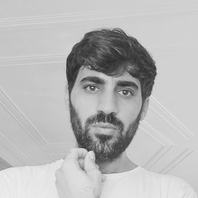 aradpmoz's profile picture. 