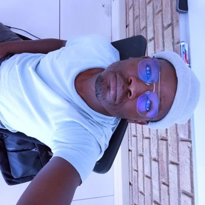 SKMakoporo's profile picture. 