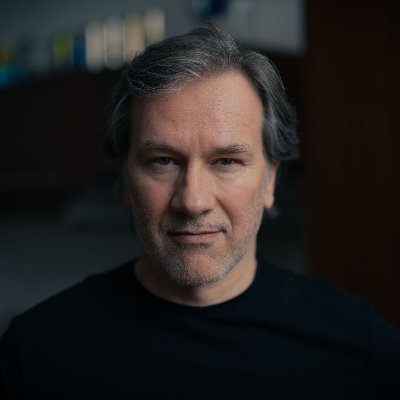 filming, software dev, comics illu, writing books
• Lodomond Comic ➼ https://t.co/z7qiLl9QQd
• Film Prod./Tools/LUTs/Books ➼ https://t.co/jc4UZvlh3S
