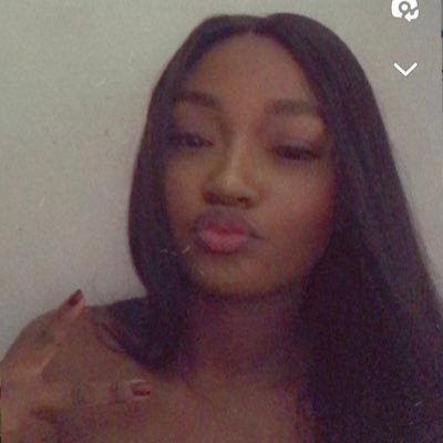 ~yourdreamgirl~ / Social Media Manager/ Content Creator/ Crochet Artist 🧶 @ infinity_thebrand/ FEMINIST