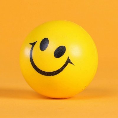 Civil Engineer|FrontEnd Developer🧑🏾💻|ES6|React|Typescript|Graphic designer. On my Ux journey. Do !quit