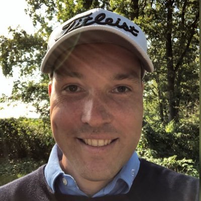 Playing golf whenever I can, driving there in my Tesla M3 SR+ 2020 and paying for it by working as an IT auditor.