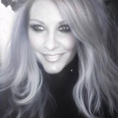 femalesfortrump's profile picture. Make America Great Again!