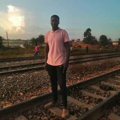 MirimoyeE's profile picture. Born once.. Die.. Once