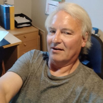 IngemarJonsso13's profile picture. Rak,kanske för ärlig.